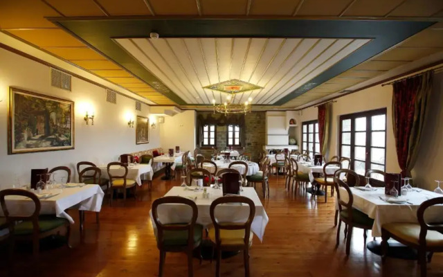 Hotel Athina