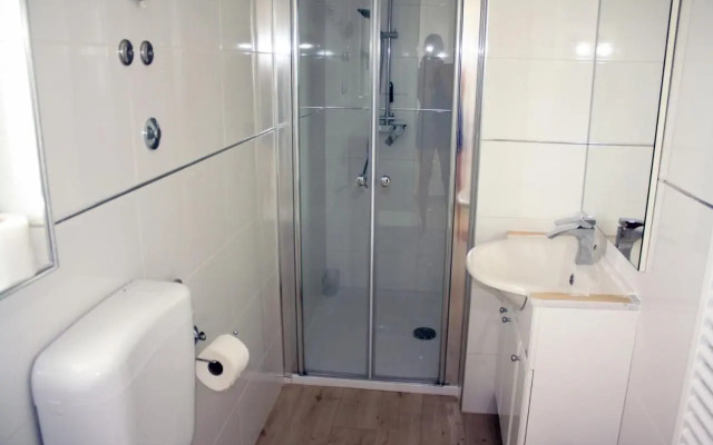 Apartment Vesna Komunela