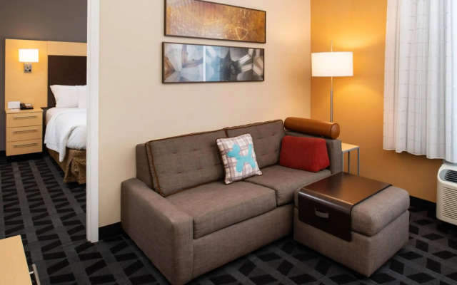 Towneplace Suites Bakersfield West
