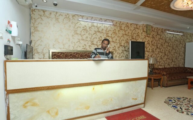 Grest Hotel by OYO Rooms