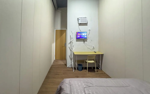 Kamar Pluit Karang – Guest Rooms – Jakarta