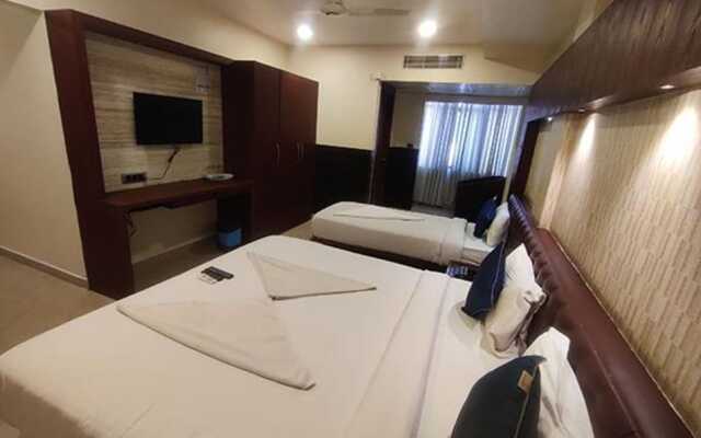 Fabhotel Adya Classic