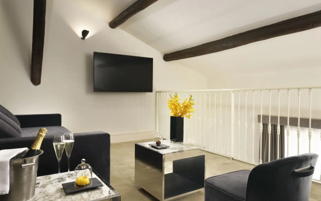 The First Dolce - Preferred Hotels & Resorts