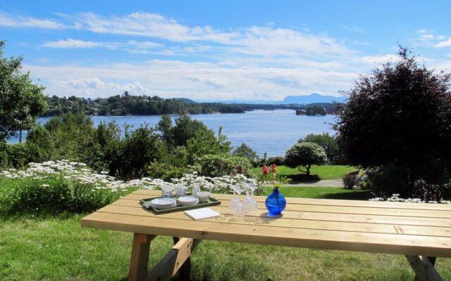 STRøNENESET (FJH231)