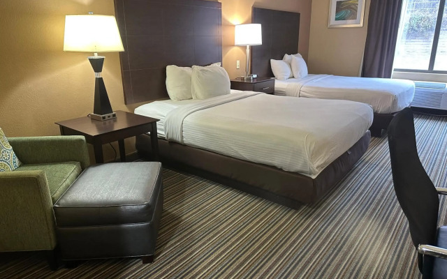 Wingate by Wyndham Harrisburg Near Hershey