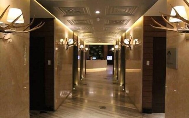 Happy Suites at Knightsbridge Res Makati