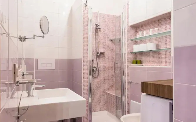 Toledo Warm Renovated Studio