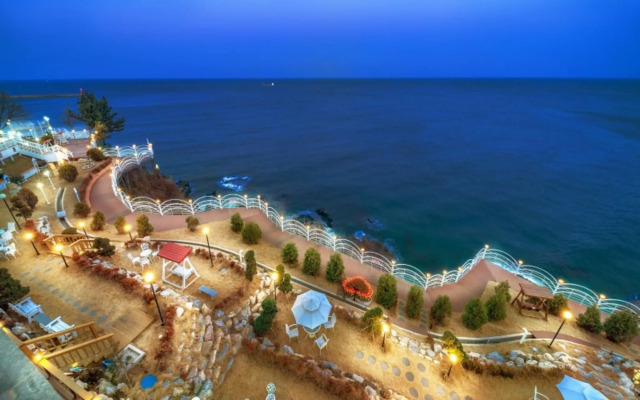 Samcheok Pension Huga