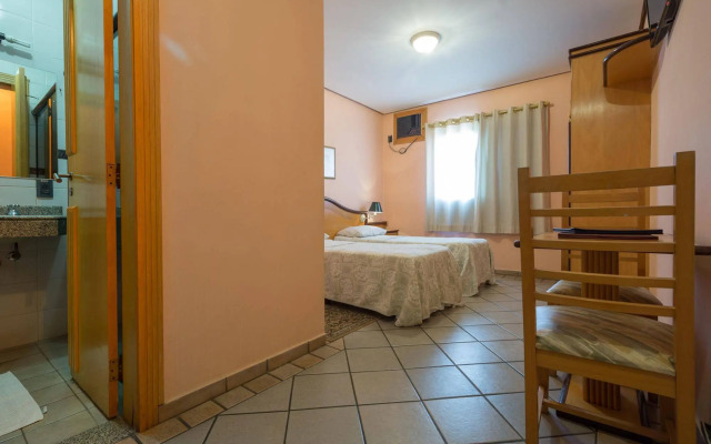 Requint Hotel