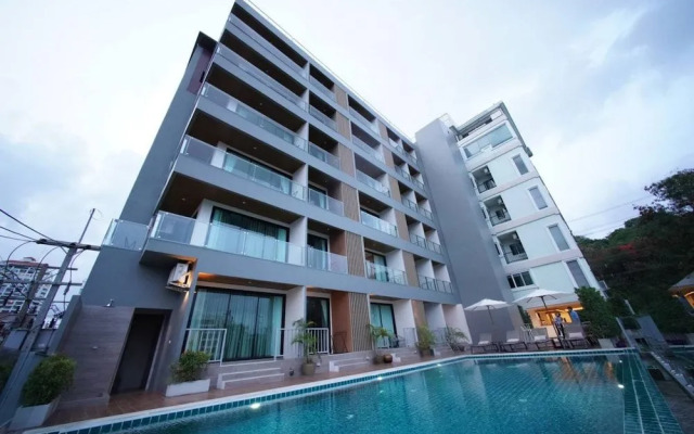 Blooming Hill Boutique Suites