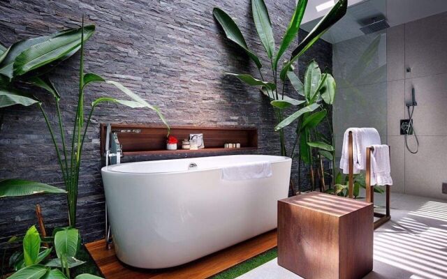 Luxury Pool Villa Resort