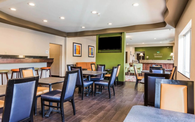 Quality Inn & Suites Birmingham - Highway 280