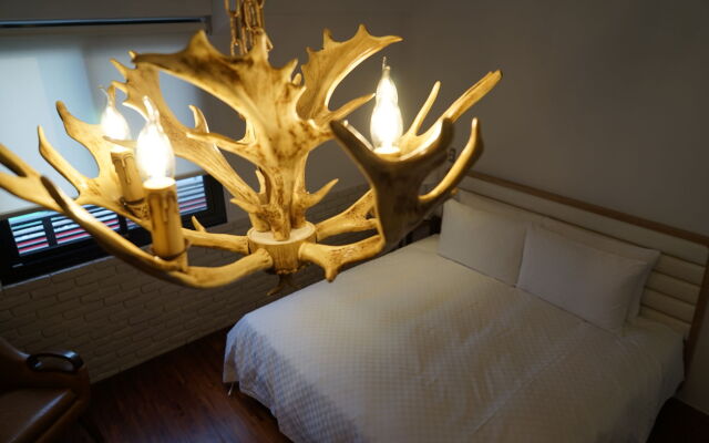 4 Design Inn