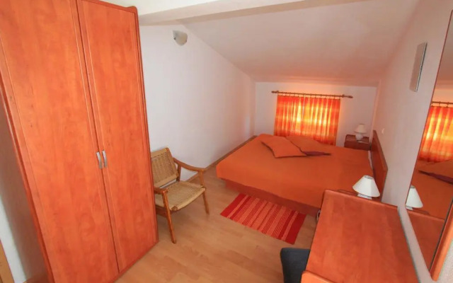 Apartment Maro