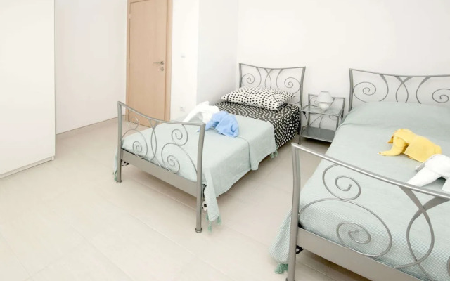 Apartment in Seget Donji With Terrace