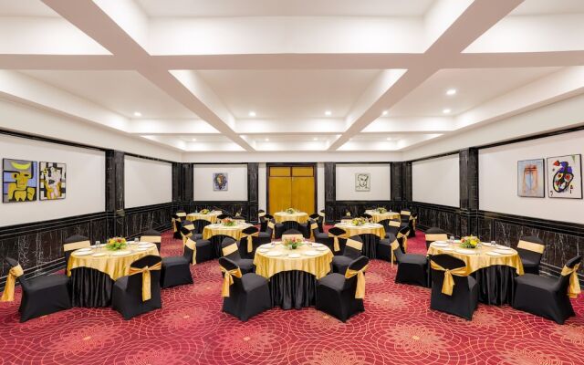 Lemon Tree Hotel Indore