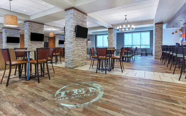 Embassy Suites by Hilton Nashville Airport