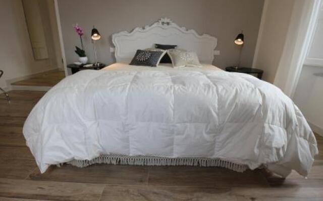 Al 32 B&B