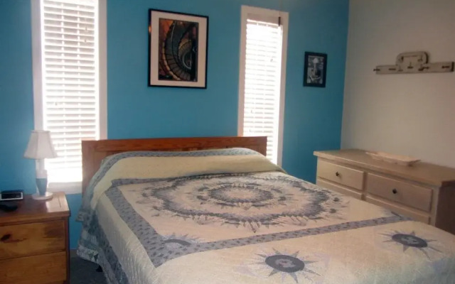 Sw 14 Shell Shack 1 Bedroom Condo by RedAwning