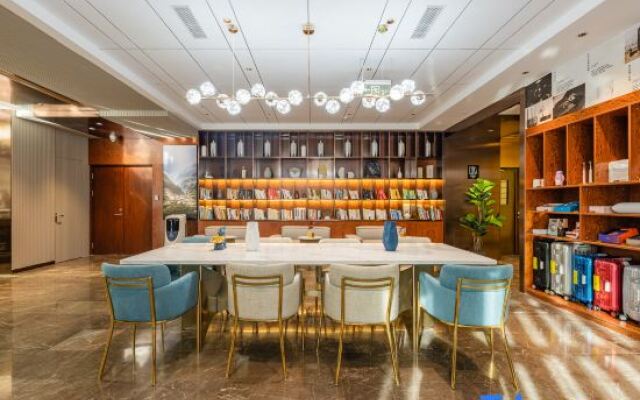 Atour X Hotel Beijing Sanyuan Bridge Metro Station