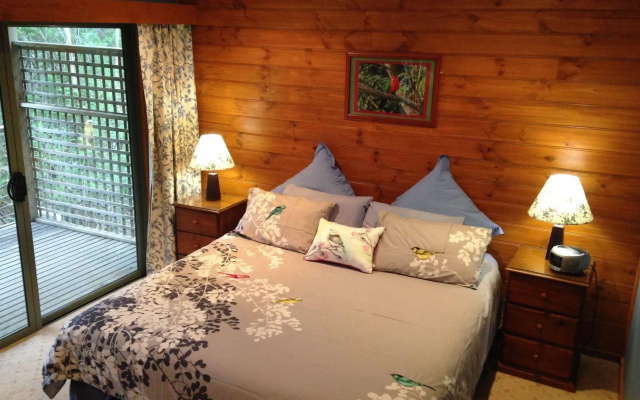 Southern Anchorage Retreat – Guest Rooms – Wattle Hill