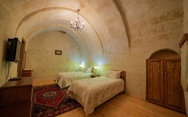 Upper Greek House