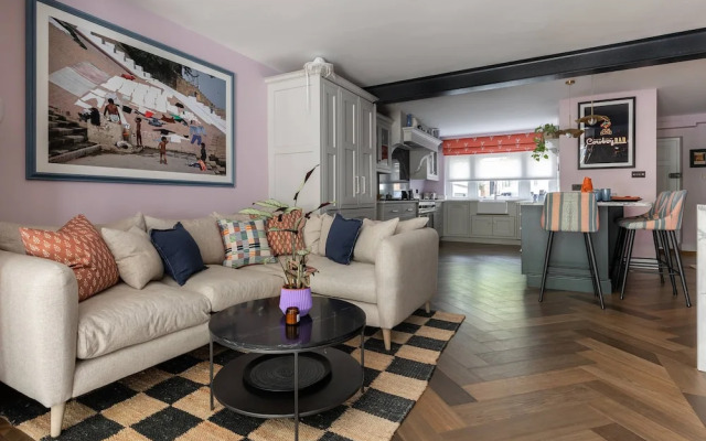 Maida Avenue II by Onefinestay