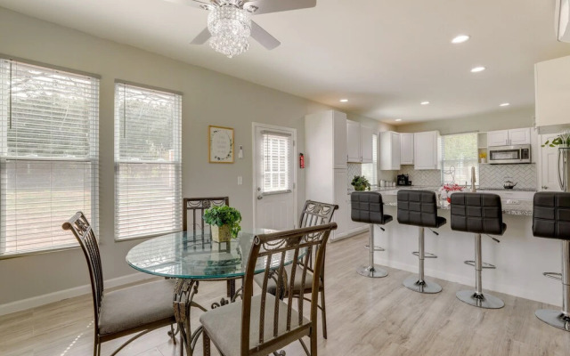 Lilburn Vacation Home w/ Grill ~ 31 Mi to Atlanta