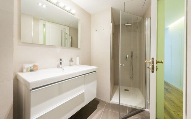 Atocha Corner - Barrio de las Letras