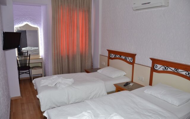 Ozturk Hotel