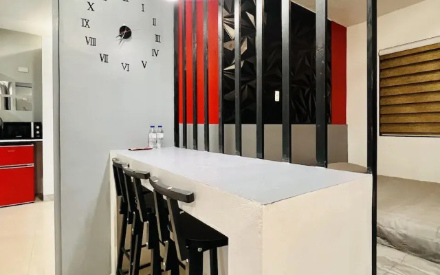 People's Condo Atria