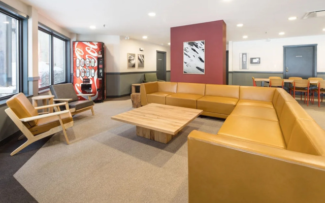 Pine Inn at Panorama Mountain Village