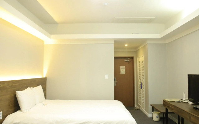 Ocean View Hotel