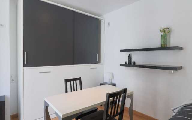 Open Plan Studio in Carreteria