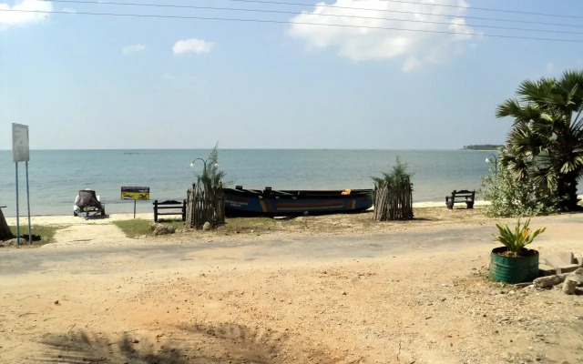 Charty Beach Resort