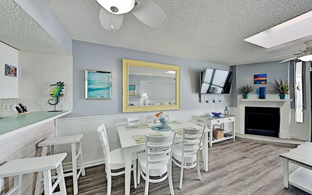 1005wate 3 Bedroom Condo