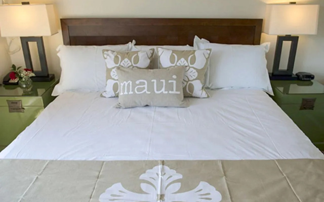 Lahaina Condo J204 - 2 Br Condo