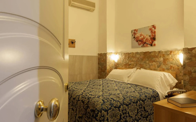 Hotel Camilla Guelfa