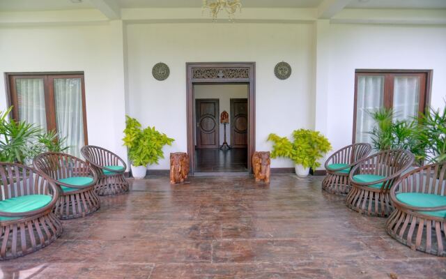 White Ro Resort