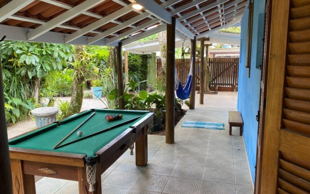 Casa com churrasqueira na Vila Barra Una