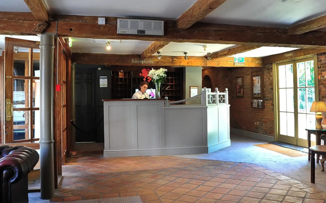 Red Lion Hotel by Greene King Inns
