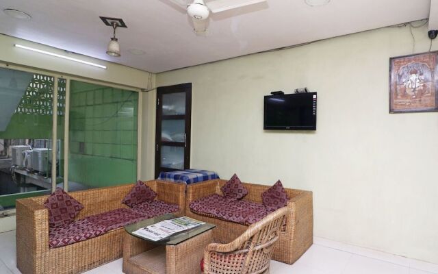 Spot On 42114 Hotel Ashoka