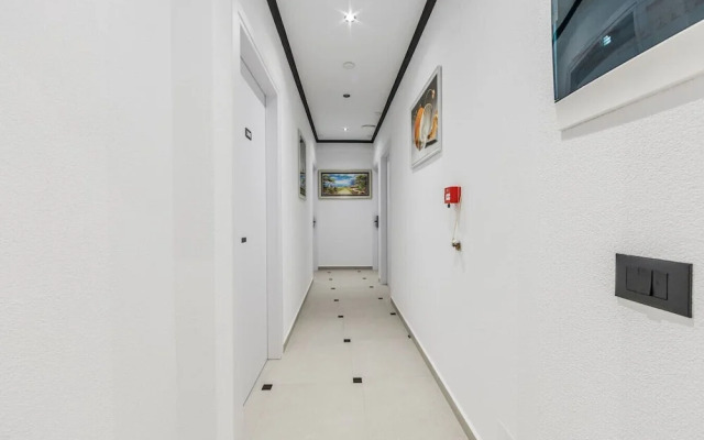 Bliss Studio in Gjirokast r