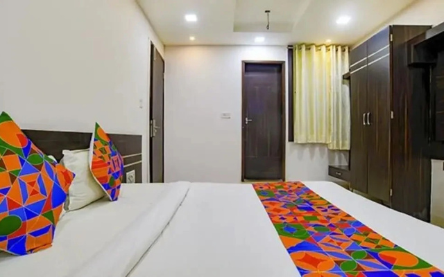 Fabhotel Grand Raj