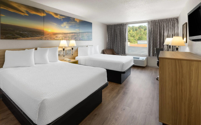 Days Inn by Wyndham Cambridge