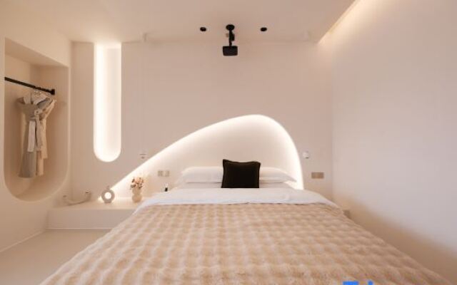 Yuqi·Banshan Homestay (Dali Ancient City South Gate)