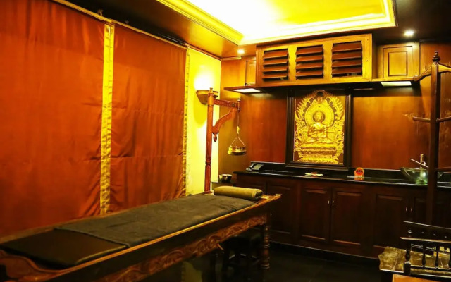 Anandha Inn Convention Centre and Suites