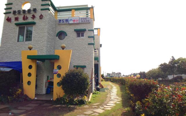 hotelImage
