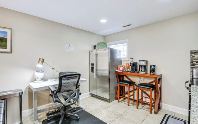 Pet-friendly DC Area Condo w/ Yard!