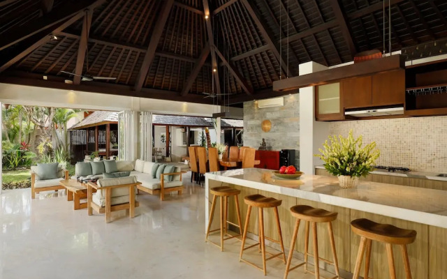 Villa Tenang by Nakula